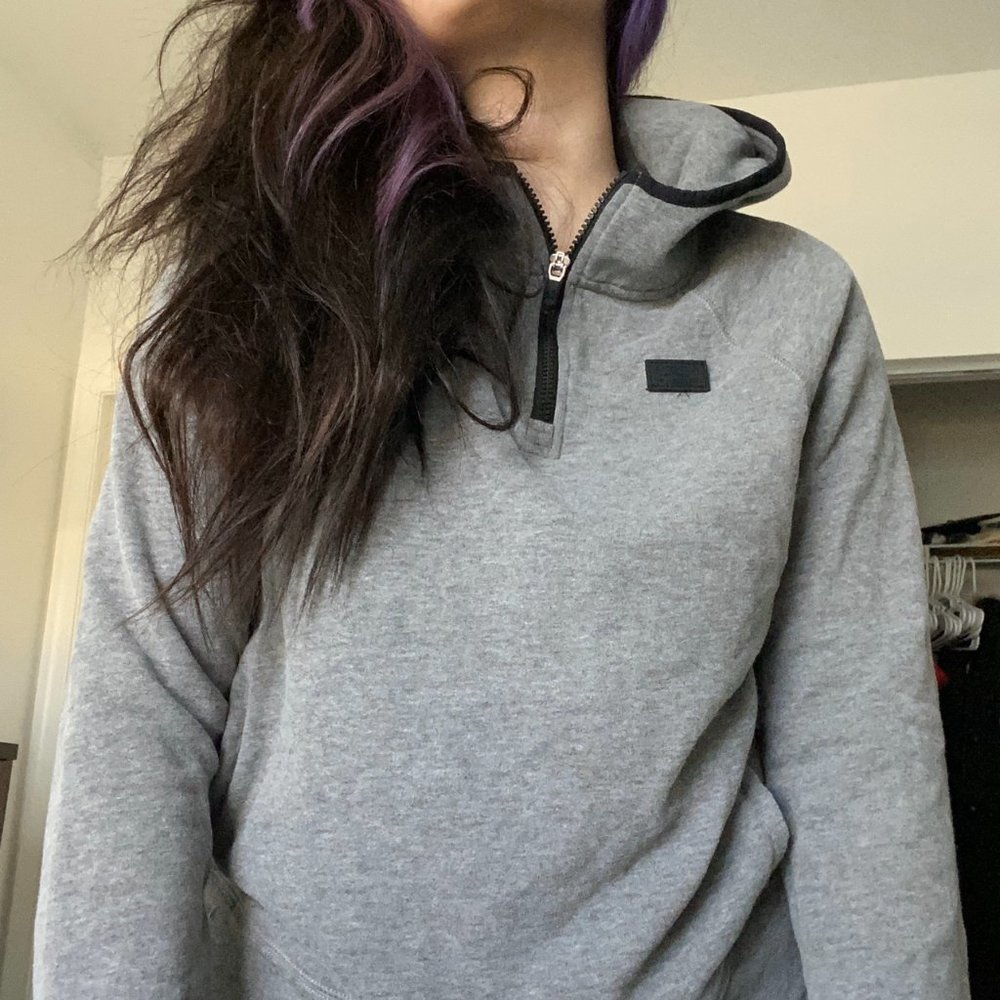 Abercrombie & Fitch Polar Hoodie